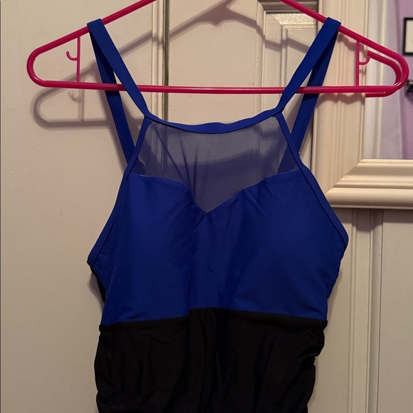 Bathing Suit - Picture 3 of 5